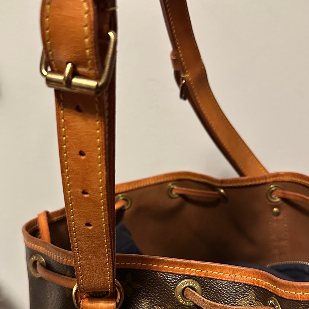 Authentic Louis Vuitton Monogram Noe Bag - Picture 3 of 16